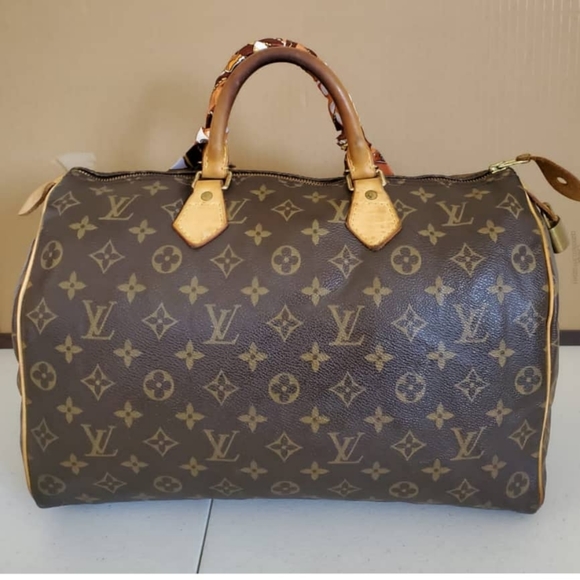 LOUIS VUITTON Monogram Speedy 35 - Picture 2 of 15